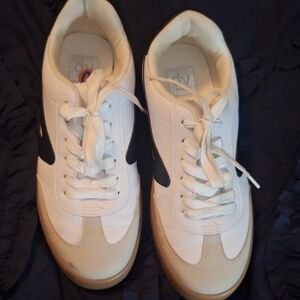 DV by Dolce Vita White and Tan Sneakers